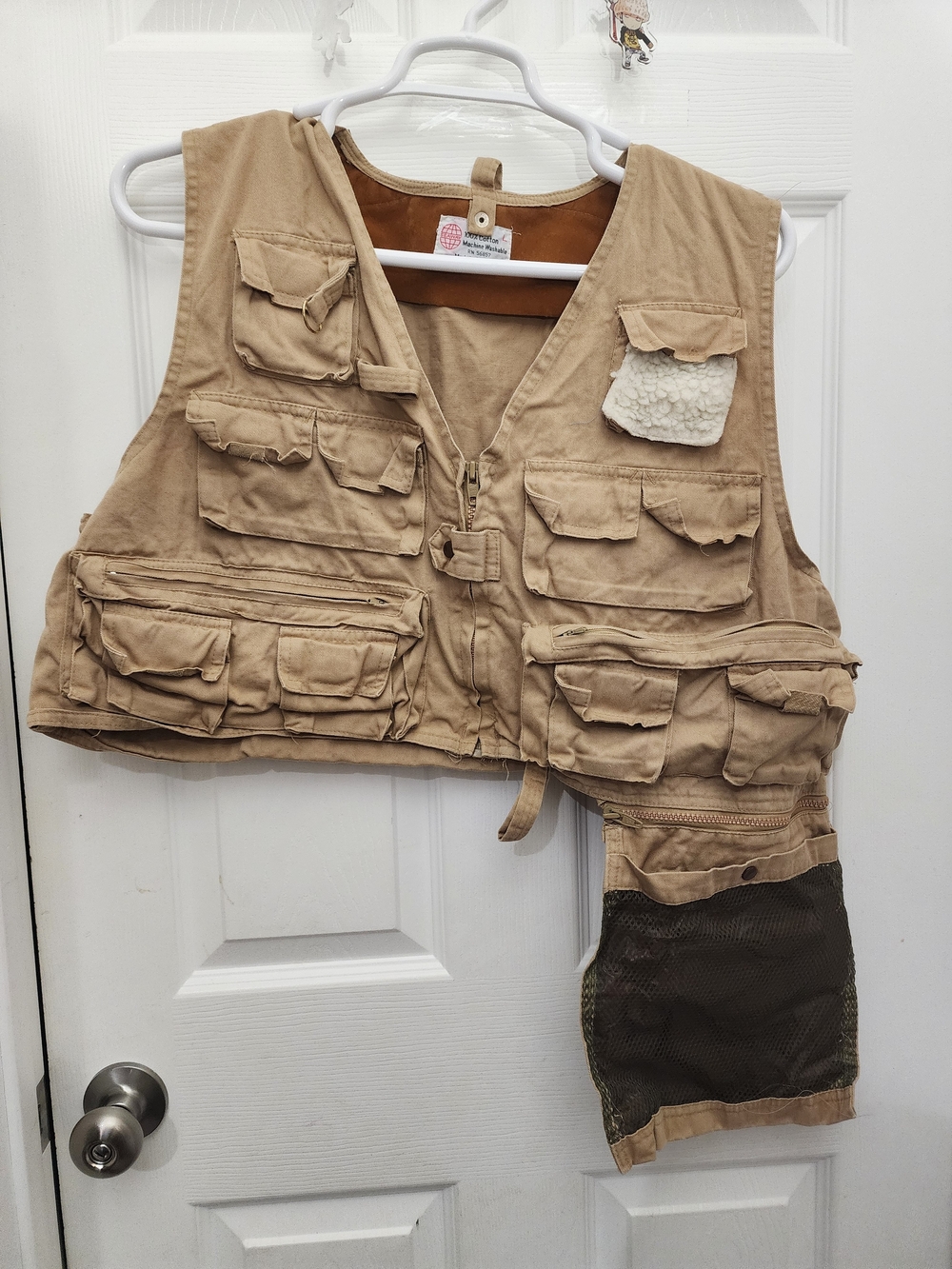 Away Men's Tan Multi-Pocket Utility Vest